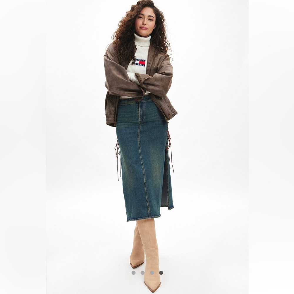 NWT Sold Out XL Women’s Silence + Noise Calie Lace Up Mid-Rise Denim Midi Skirt